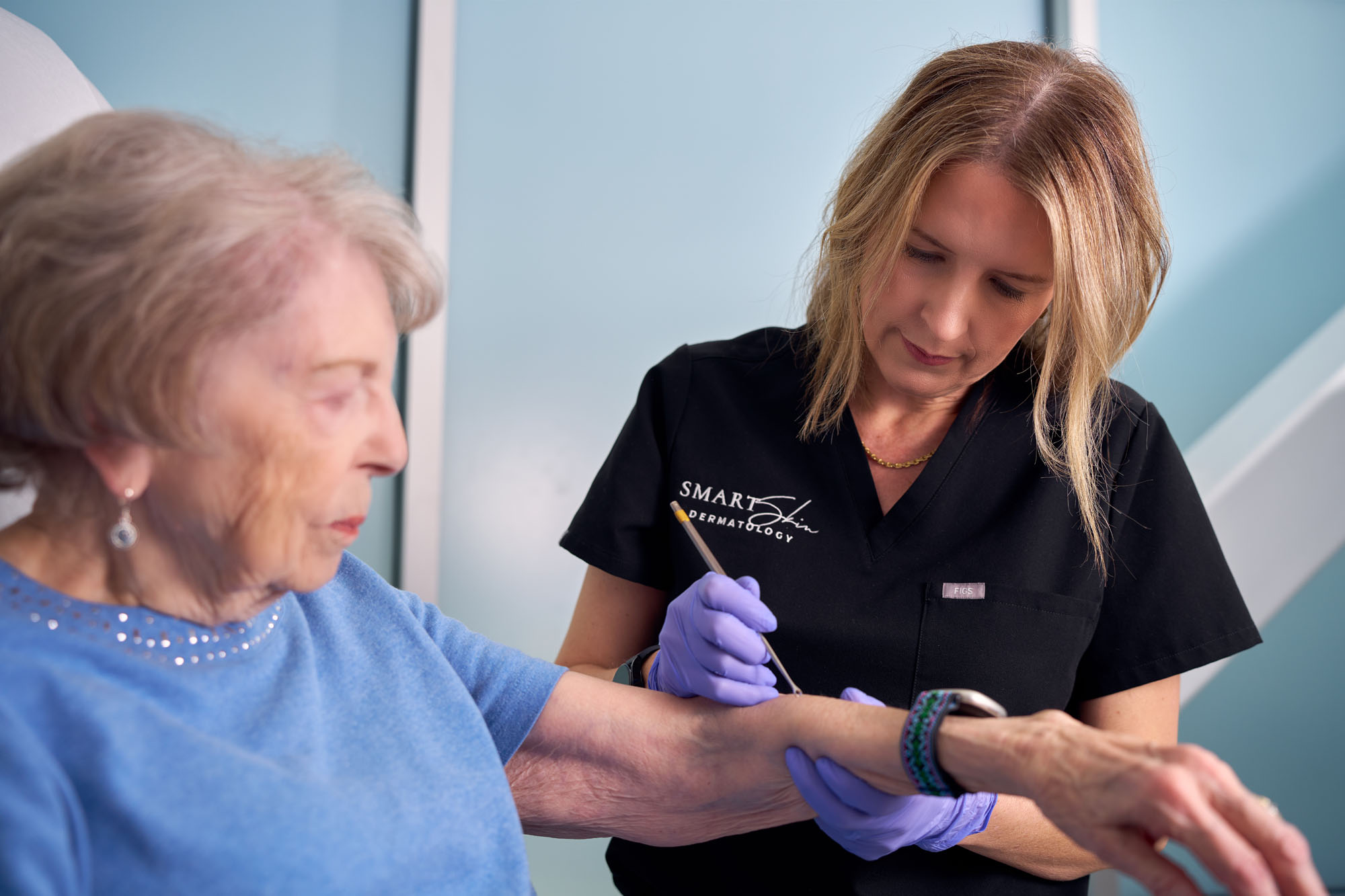 Electrocautery and curettage on basal cell carcinoma